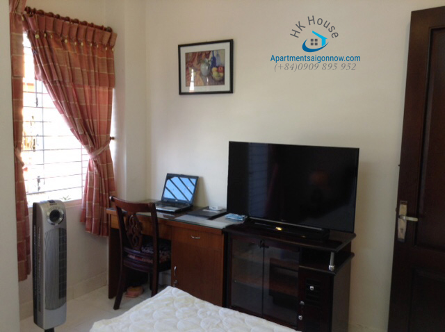 Serviced_apartment_on_Dong_Xoai_street_in_Tan_Binh_district_ID_2180_1_bedroom_part_1