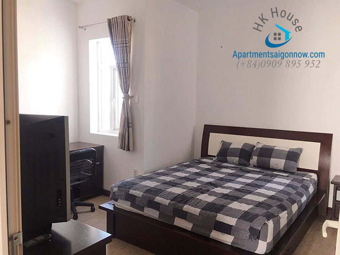 Serviced-apartment-on-Tran-Ke-Xuong-street-in-Phu-Nhuan-district-ID-548-1-bedroom-with-a-window-part-1