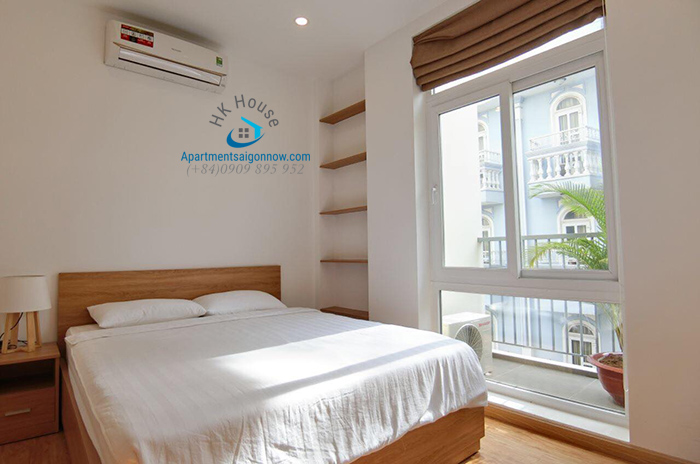 Serviced-apartment-on-Cuu-Long-street-in-Tan-Binh-district-ID-554-1-bedroom-with-big-balcony-part-1