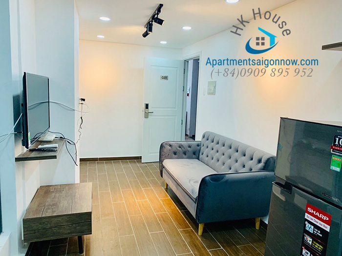 Serviced-apartment-on-Nguyen-Trai-street-in-district-1-ID-563-1-bedroom-with-window-and-balcony-part-2