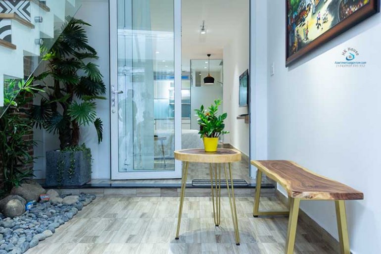 Serviced apartment on Ho Hao Hon street in district 1 on the ground floor ID 519 part 9