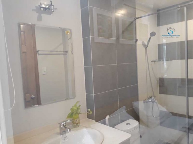 Serviced apartment for rent on Nguyen Thi Minh Khai street in district 1 unit 302 ID 143 part 3