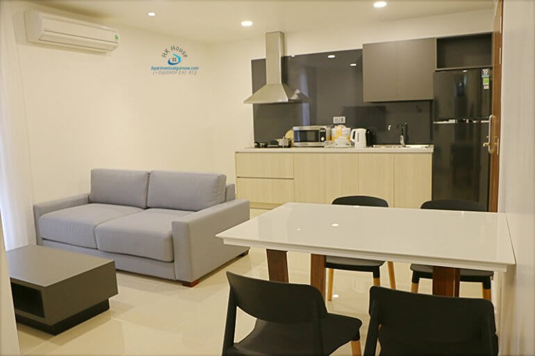 Serviced apartment on Nguyen Van Troi street in Phu Nhuan district unit 402 ID 338 part 1