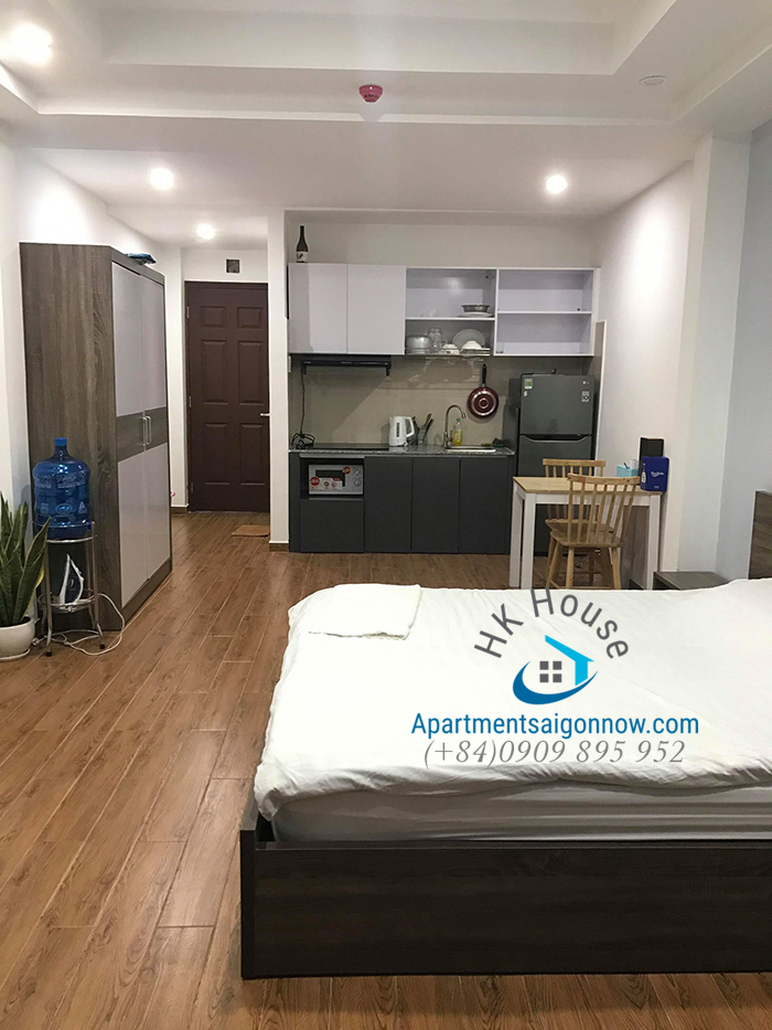 Serviced apartment on Nguyen Thi Minh Khai street in district 3 with studio and balcony ID 394 part 4
