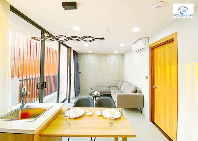 Serviced apartment on Phan Dang Luu street in Phu Nhuan district with 1 bedroom and balcony ID 641 part 2