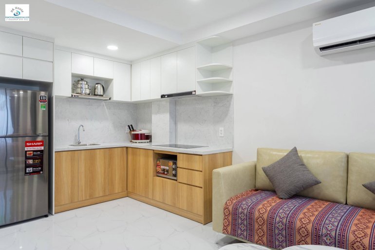 Serviced apartment for rent in District 1 with 1 bedroom and nice decoration - ID 683 8